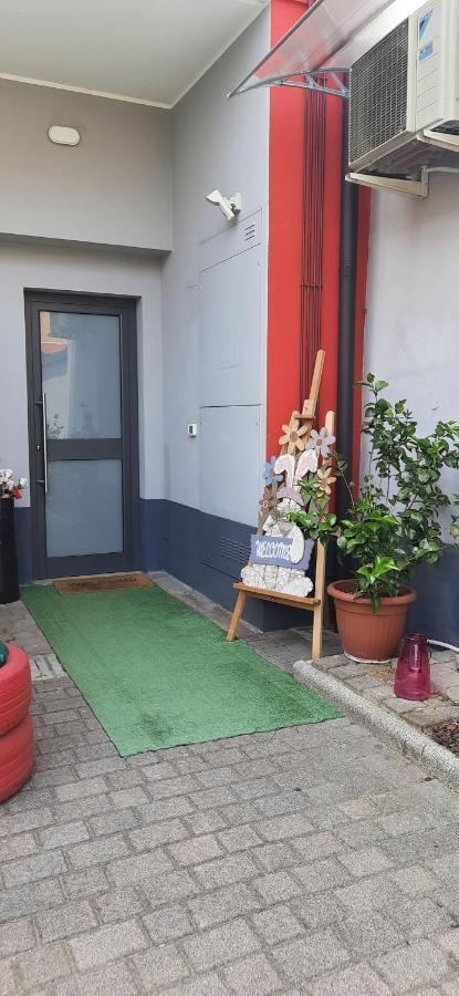 La Casa Di Emma Bed & Breakfast Rozzano Exterior photo