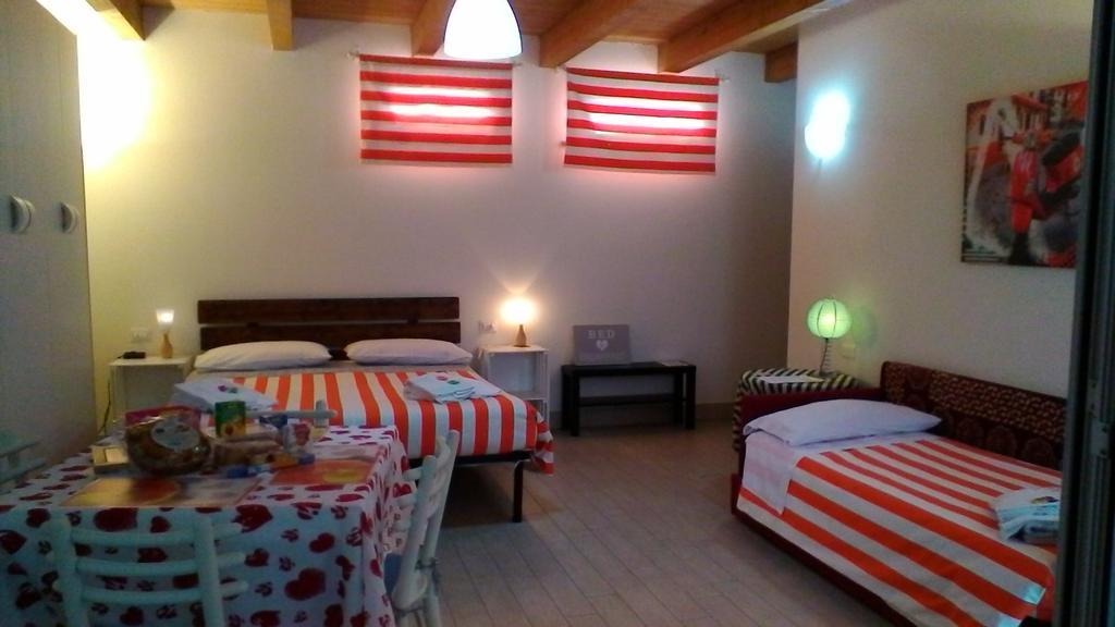 La Casa Di Emma Bed & Breakfast Rozzano Exterior photo